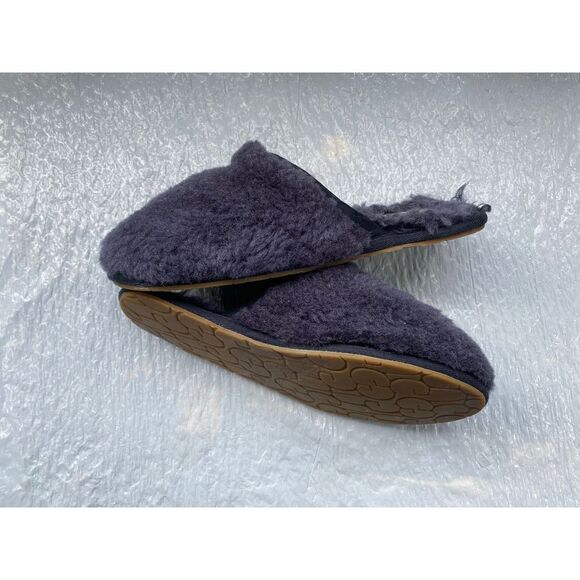 UGG® Women’s Fluffette slippers Navy Sz 6 US - Picture 7 of 10
